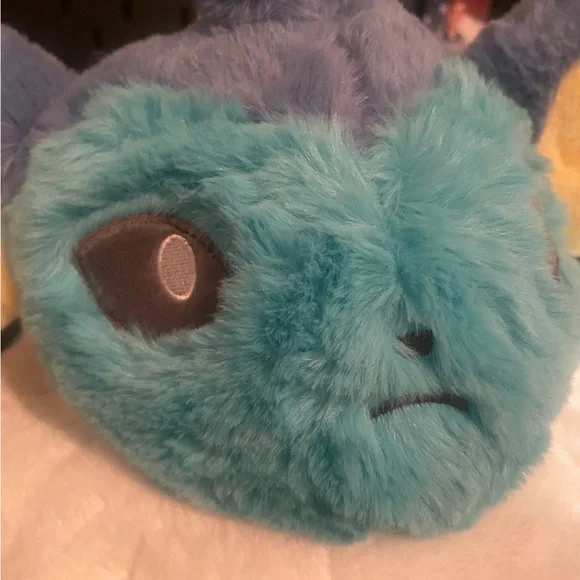Fluffy Vaporeon plush - Picture 6 of 6